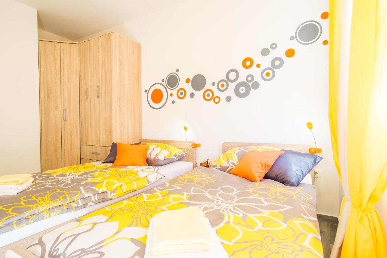 Апартаменты Casa Matea - 90 M From The Sea, New Private Swimming Pool Пула Экстерьер фото