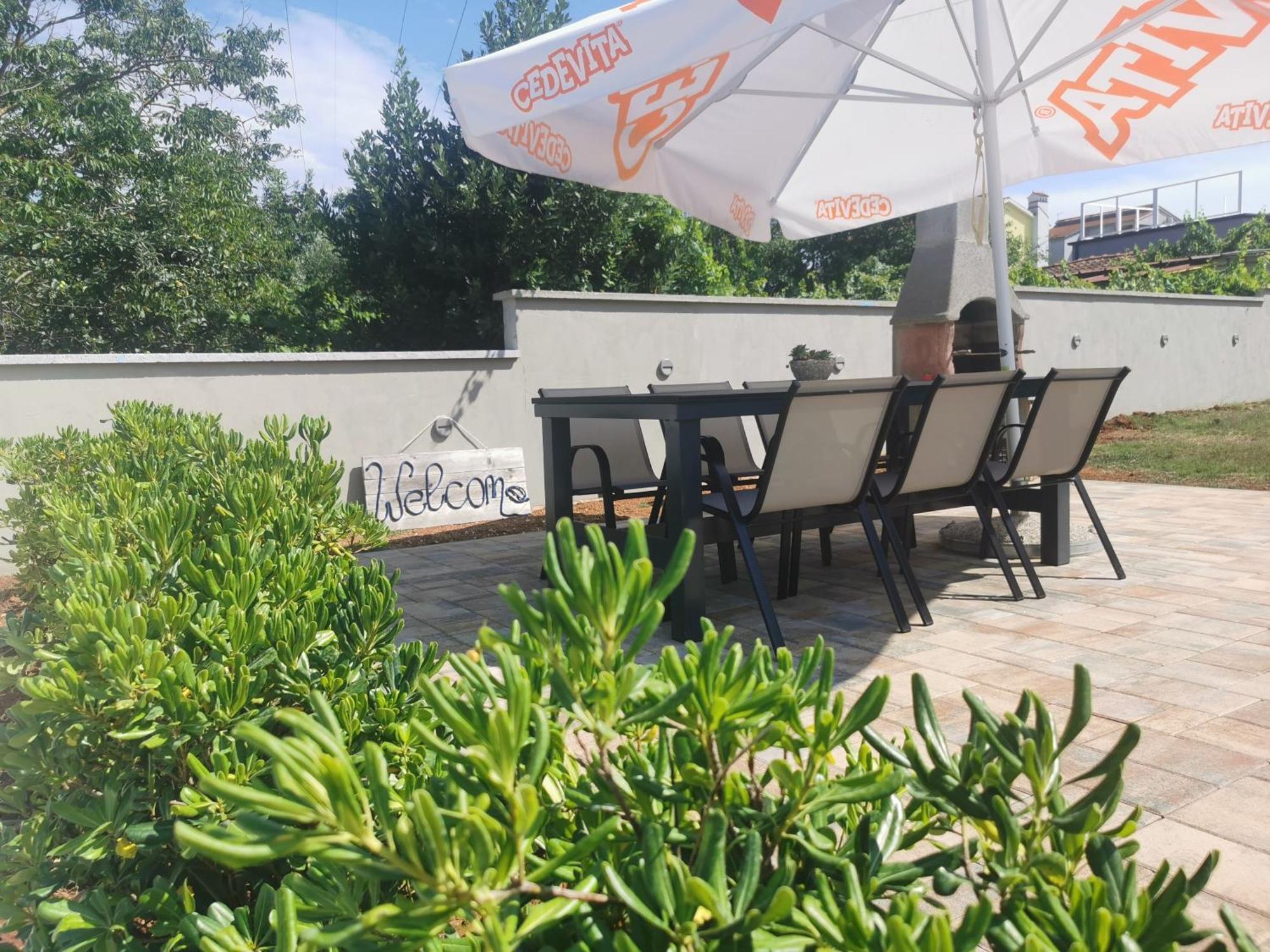 Апартаменты Casa Matea - 90 M From The Sea, New Private Swimming Pool Пула Экстерьер фото